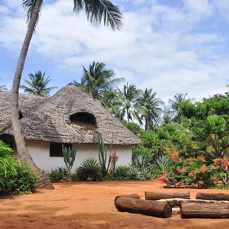 Mimi Na Wewe...In Africa! Watamu Exterior photo